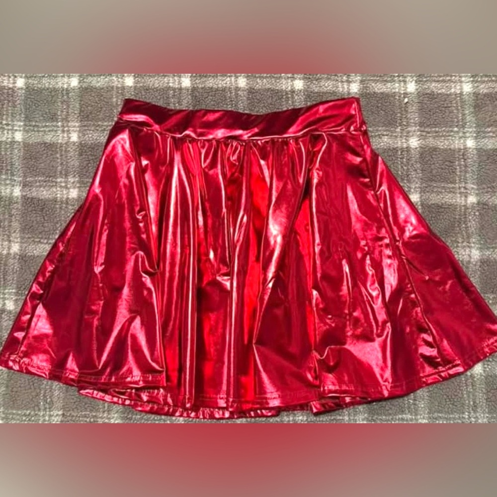 Women’s Shiny Pleated Mini Skirt Metallic Skater Skirt